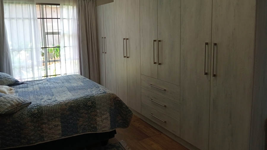 3 Bedroom Property for Sale in Langenhovenpark Free State